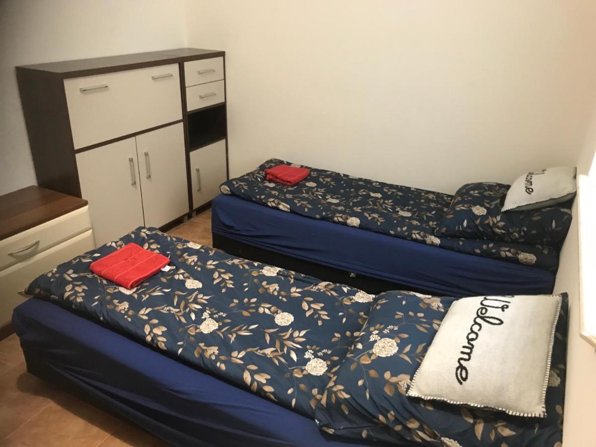 Kris Apartment Kajetany Dış mekan fotoğraf