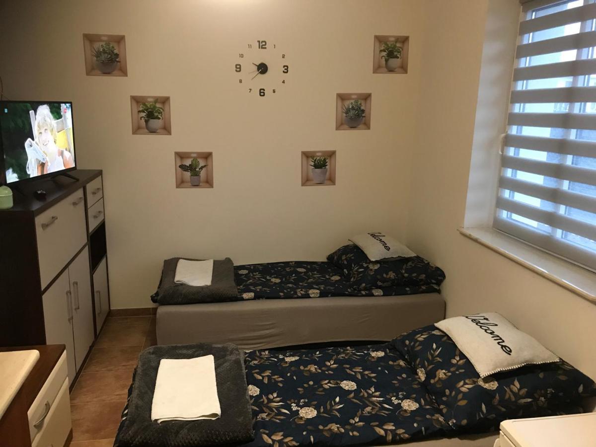 Kris Apartment Kajetany Dış mekan fotoğraf